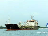 Oil/Chemical tanker for sale