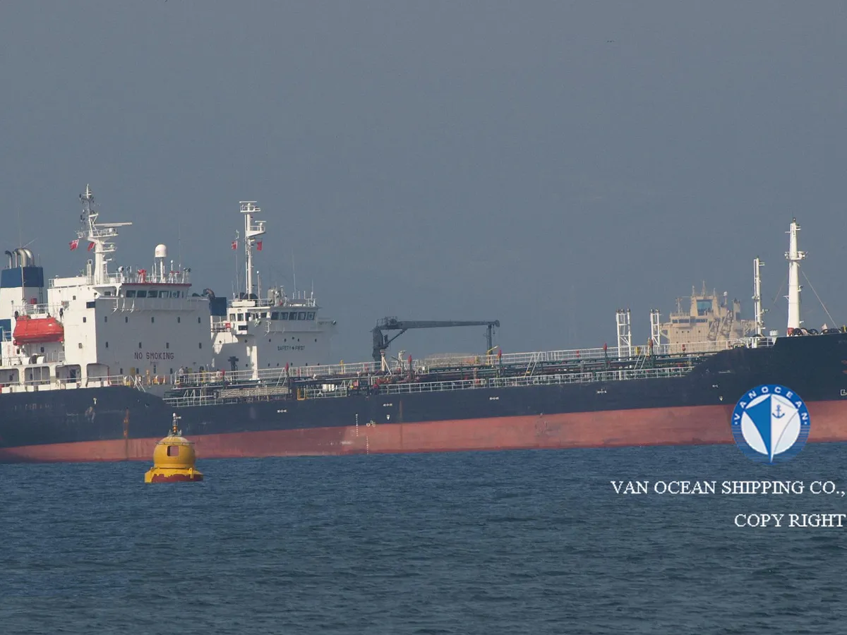 Oil/Chemical tanker for sale