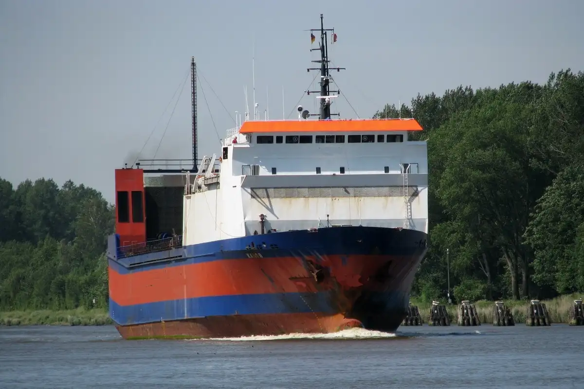 Bulk carrier for sale