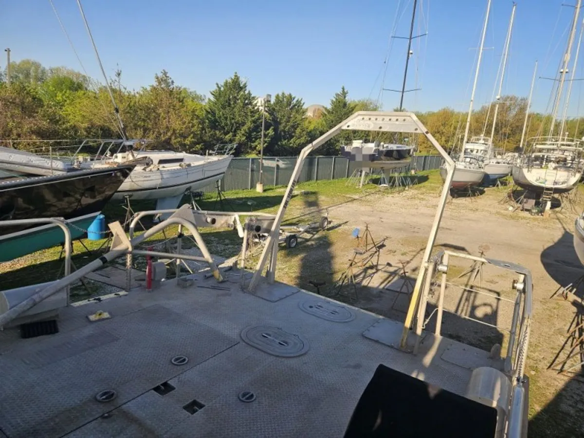 Survey vessel for sale