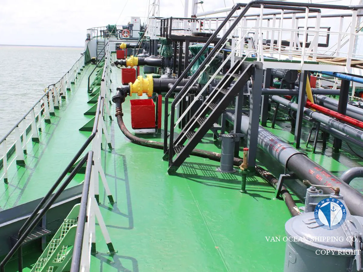 Oil/Chemical tanker for sale