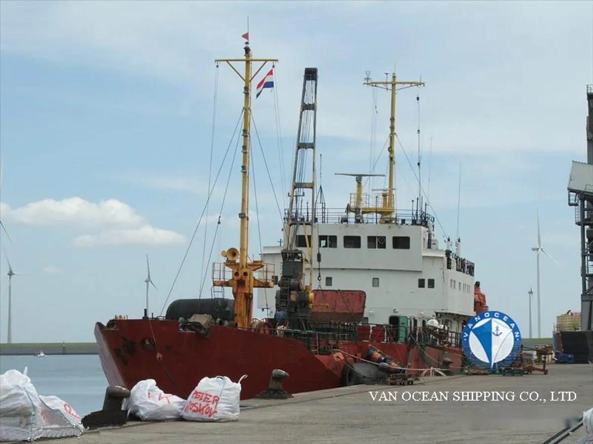 Reefer ship for sale