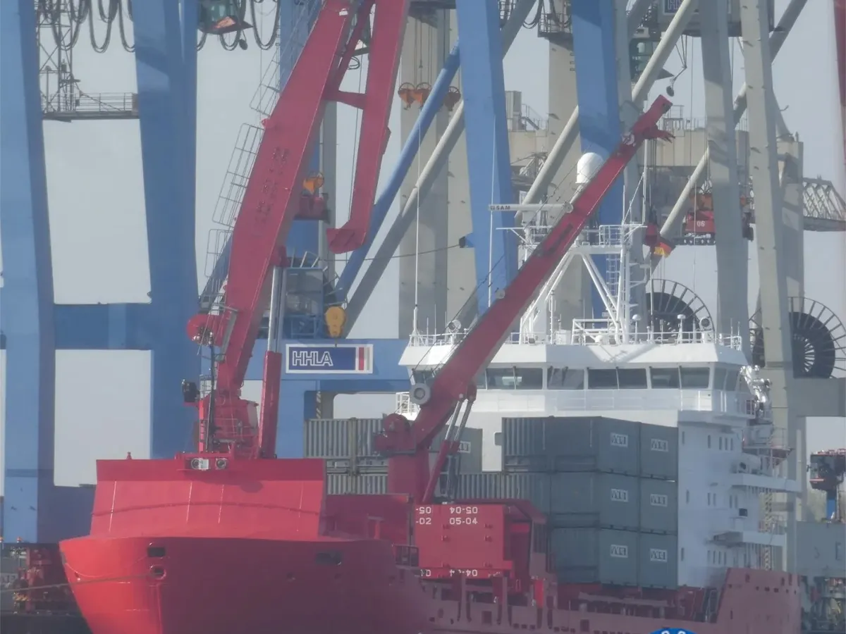 Reefer ship for sale