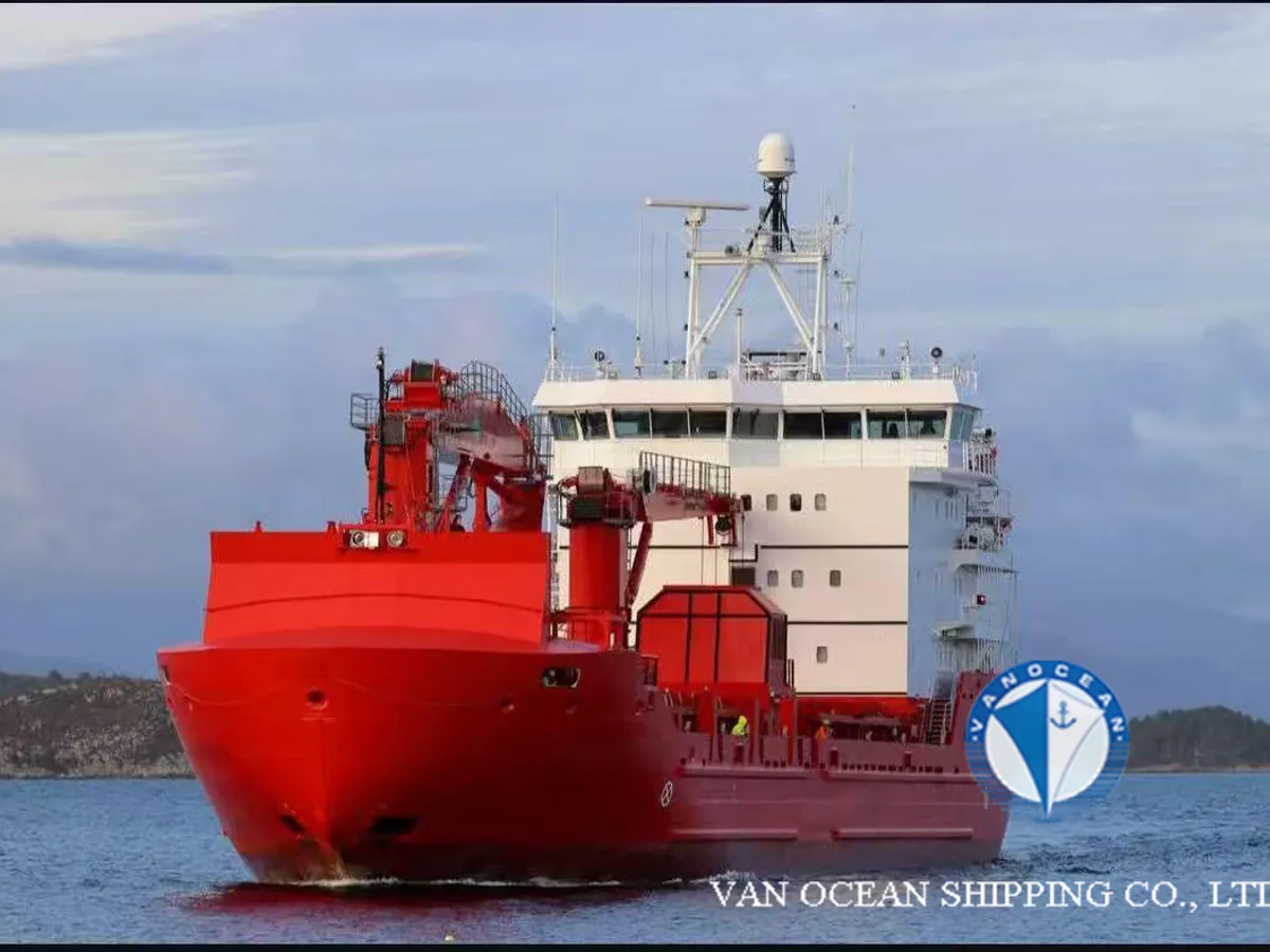 Reefer ship for sale