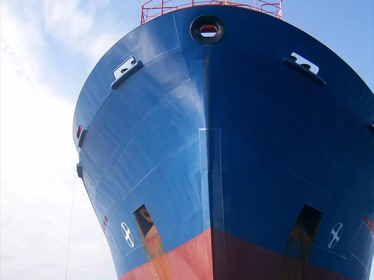 Oil/Chemical tanker for sale