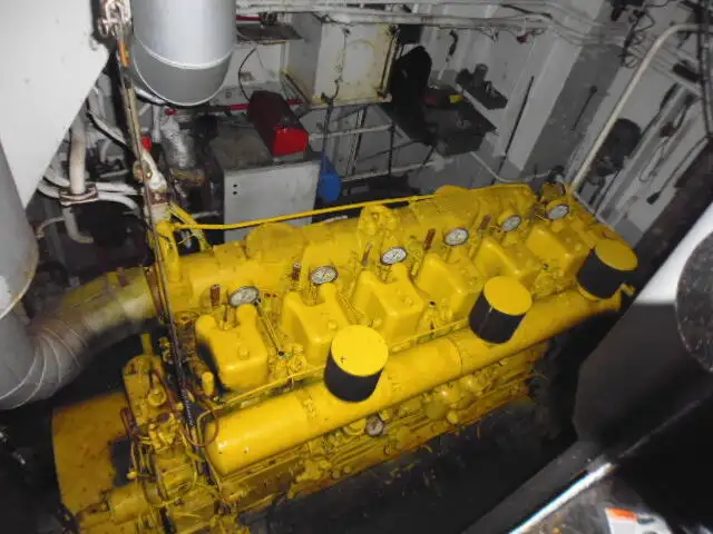 Oil/Chemical tanker for sale