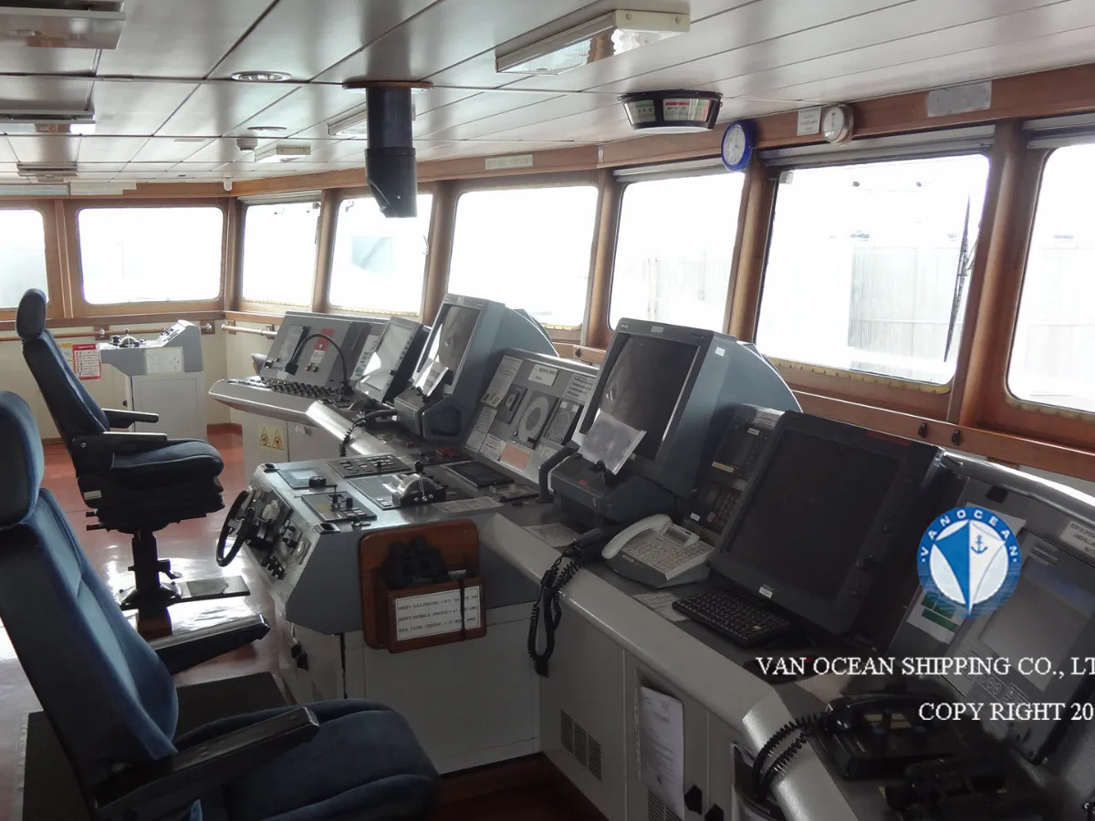 Oil/Chemical tanker for sale