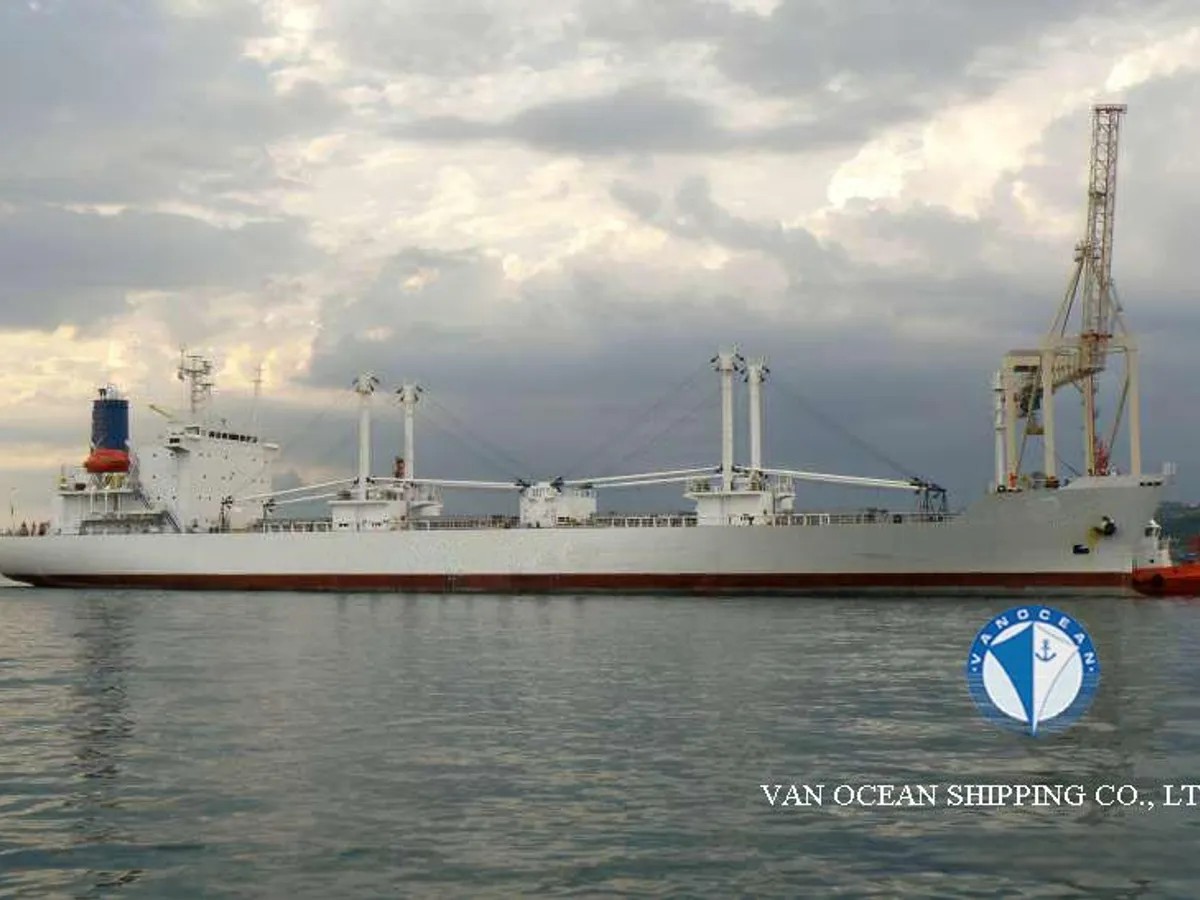 Reefer ship for sale