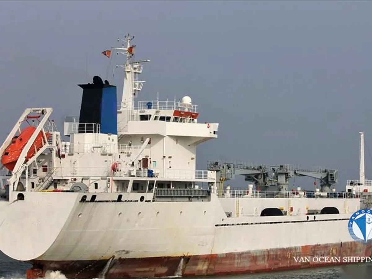 Reefer ship for sale