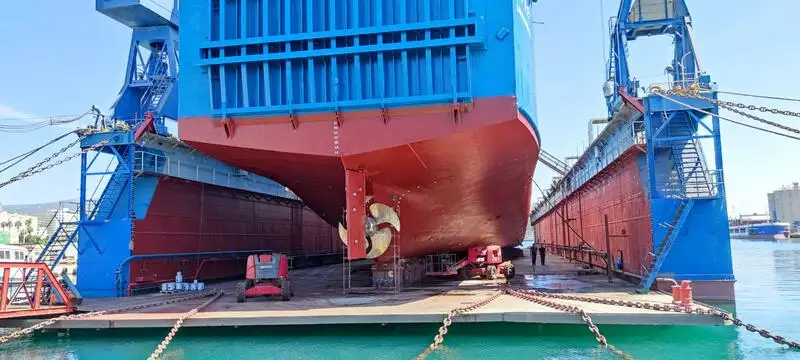 Oil/Chemical tanker for sale