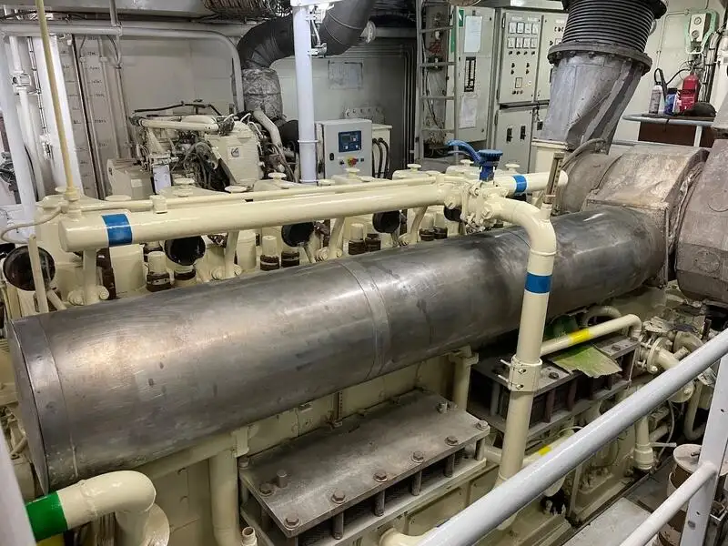 Reefer ship for sale