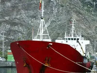Oil/Chemical tanker for sale