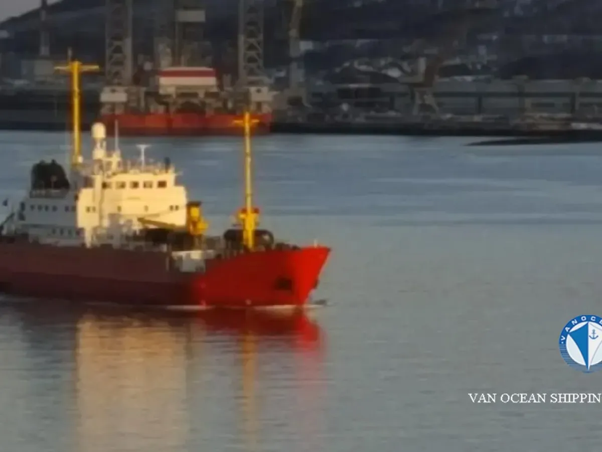Reefer ship for sale