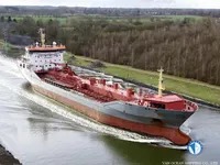 Oil/Chemical tanker for sale