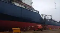 Oil/Chemical tanker for sale