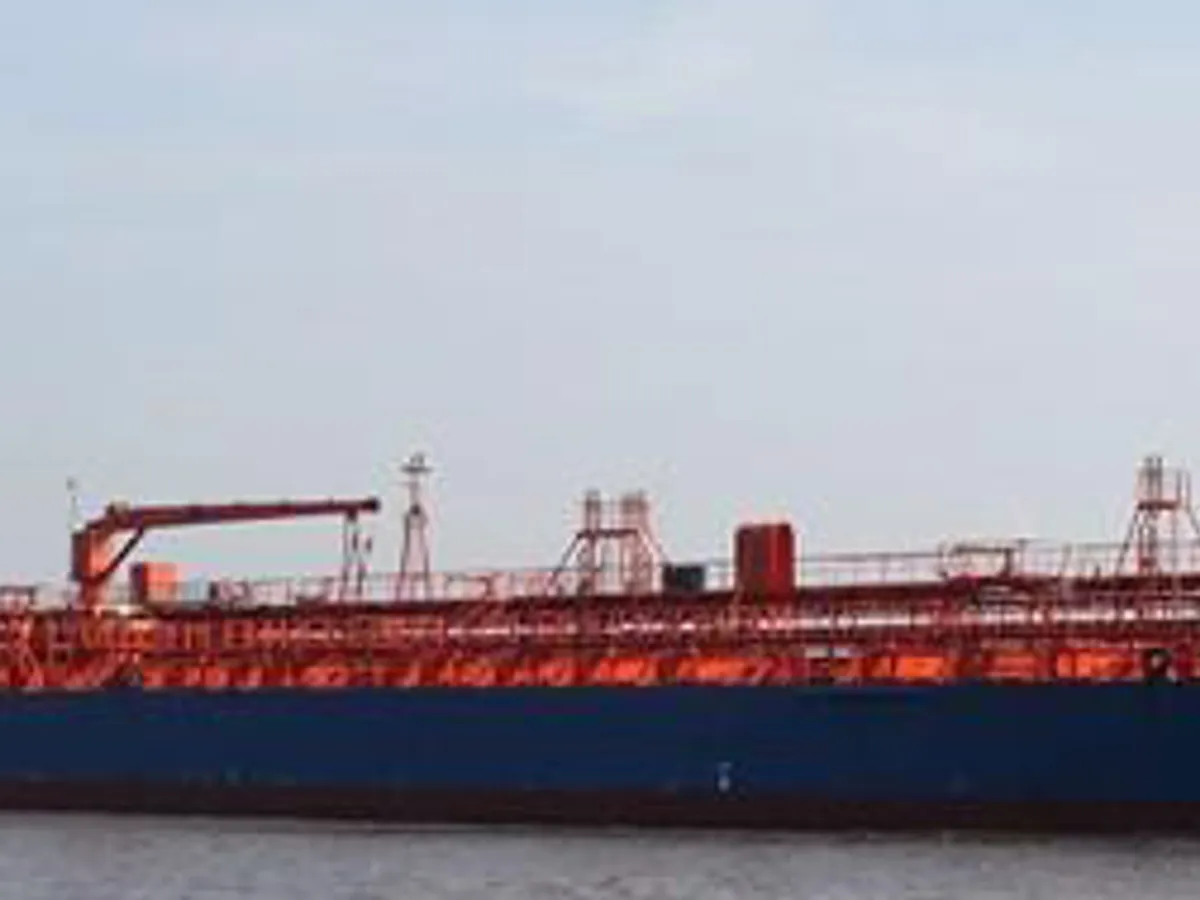 Oil/Chemical tanker for sale
