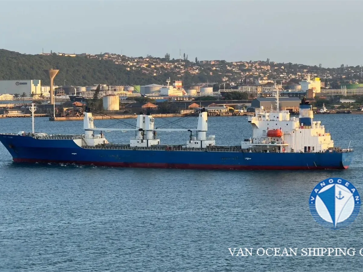 Reefer ship for sale