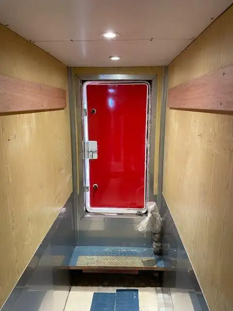 Reefer ship for sale