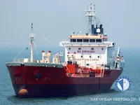 Oil/Chemical tanker for sale