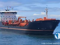 Oil/Chemical tanker for sale