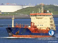 Oil/Chemical tanker for sale