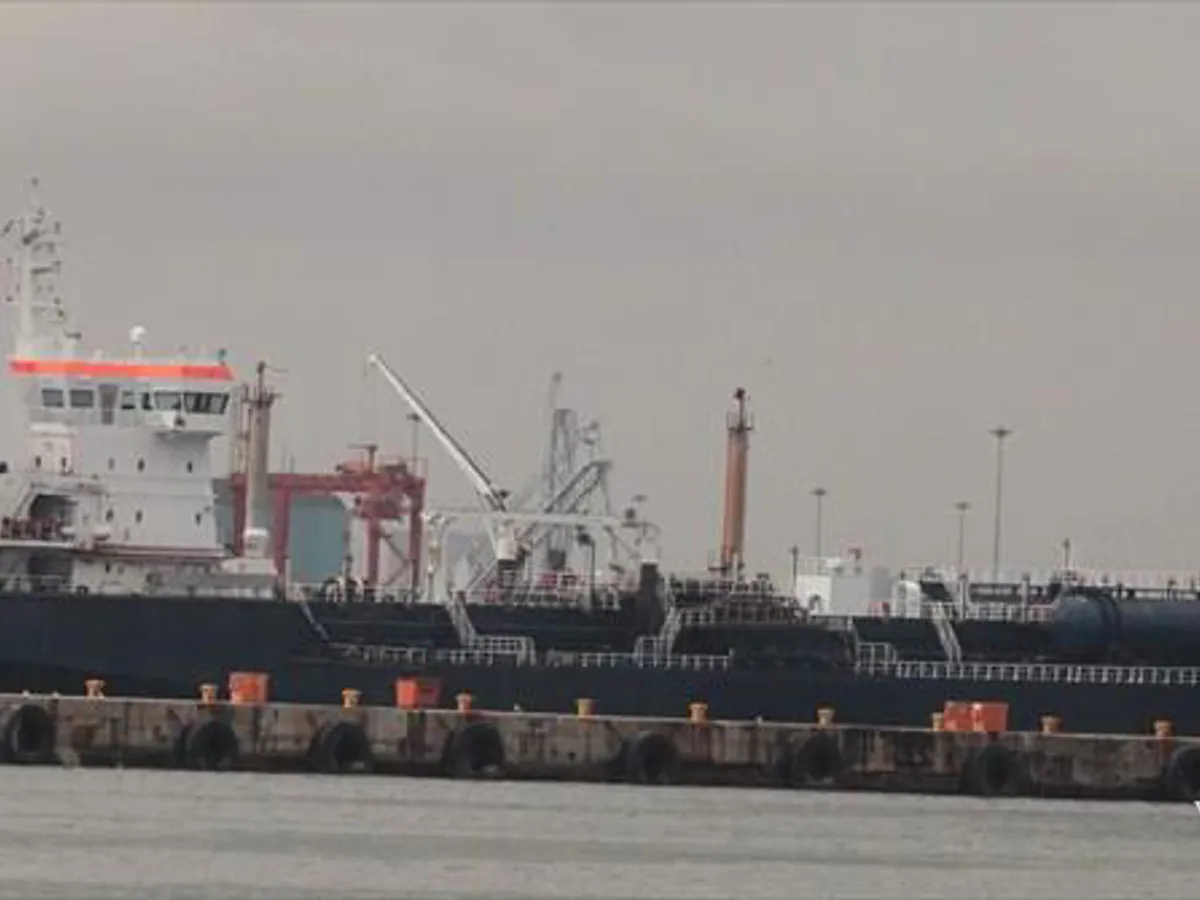 Oil/Chemical tanker for sale