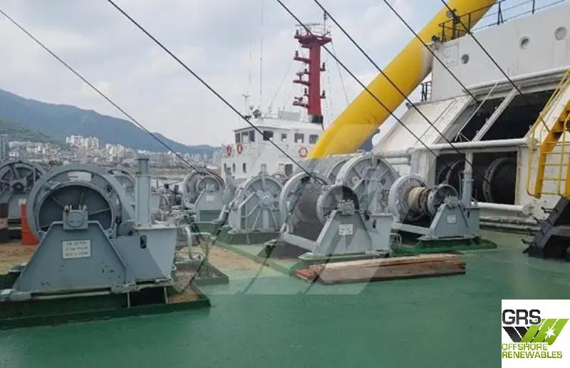 Crane vessel for sale