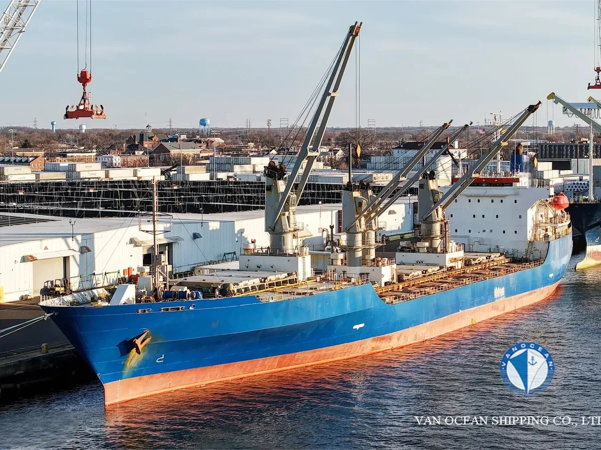Reefer ship for sale