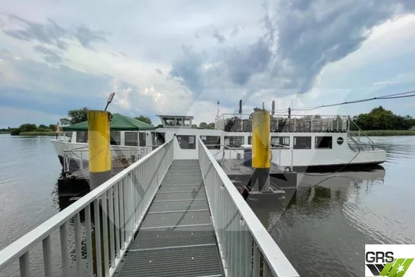 Tour boat for sale