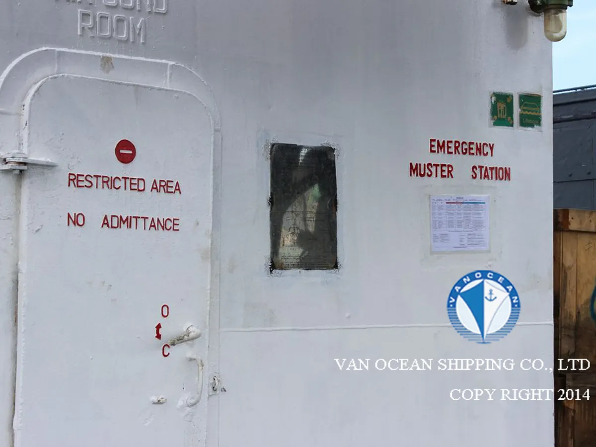 Oil/Chemical tanker for sale