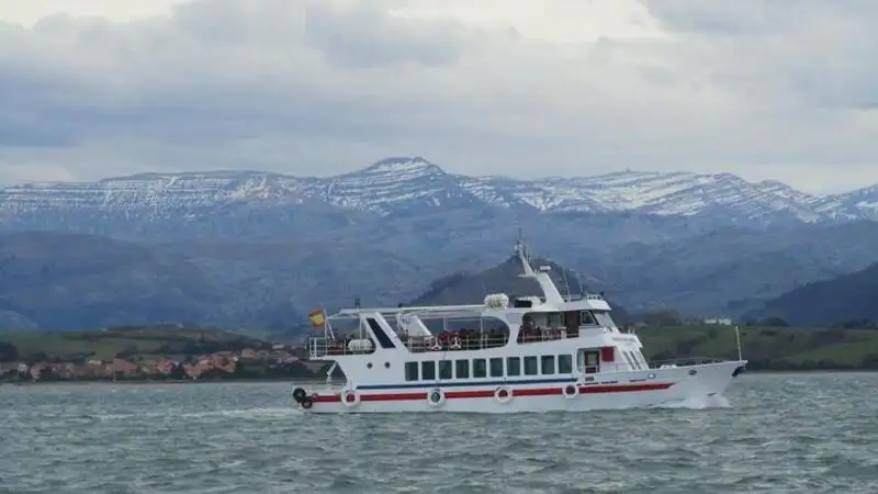 Ferry vessel for sale