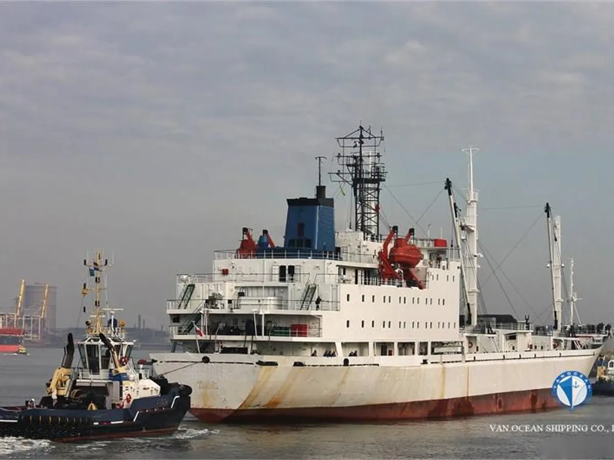 Reefer ship for sale