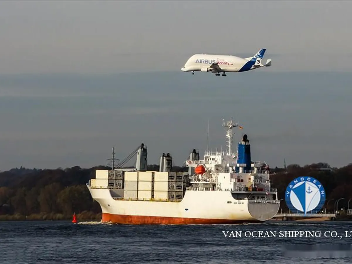Reefer ship for sale