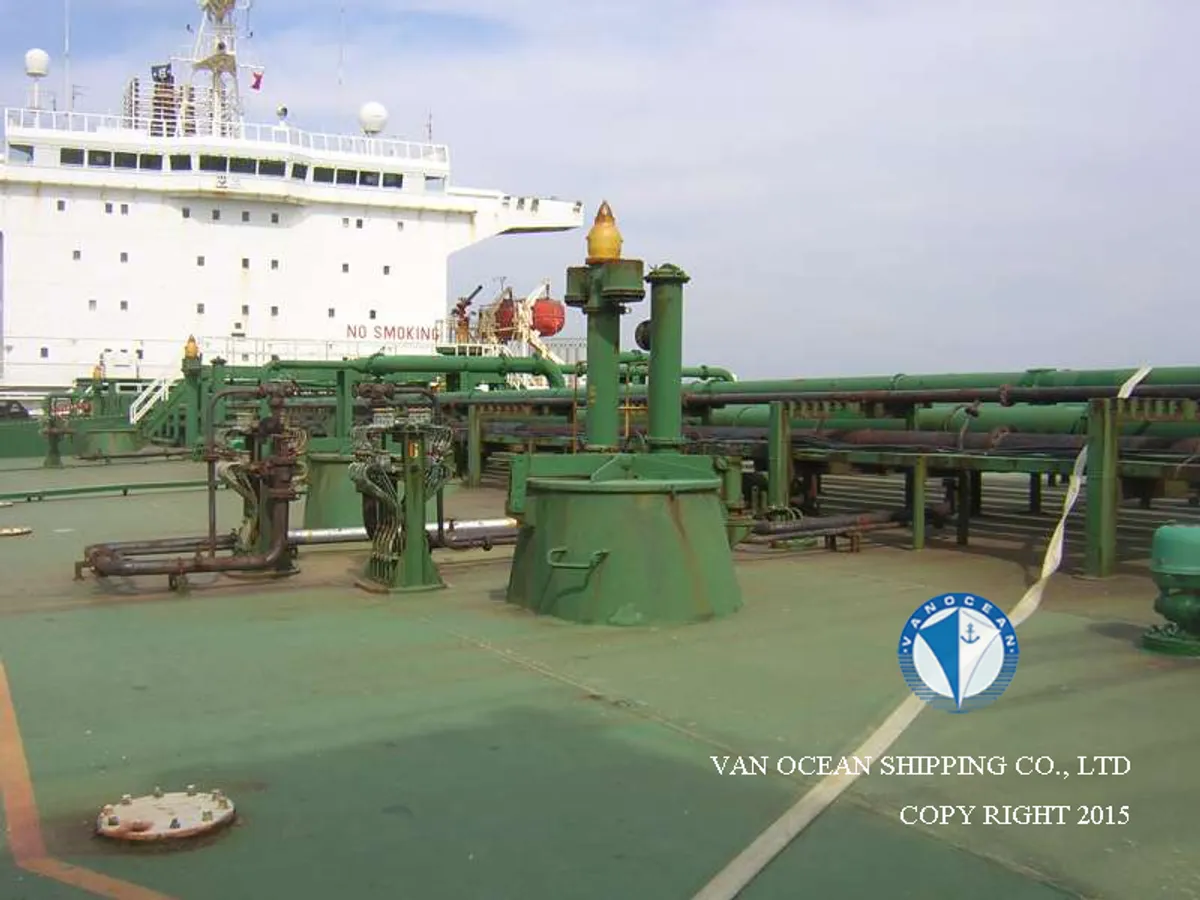 Oil/Chemical tanker for sale