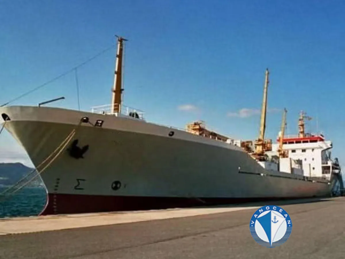 Reefer ship for sale