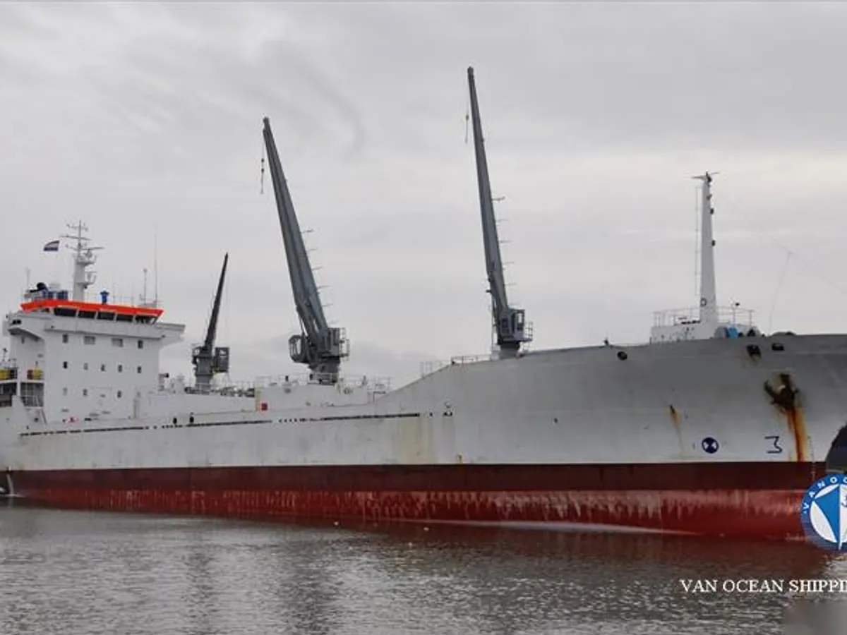 Reefer ship for sale