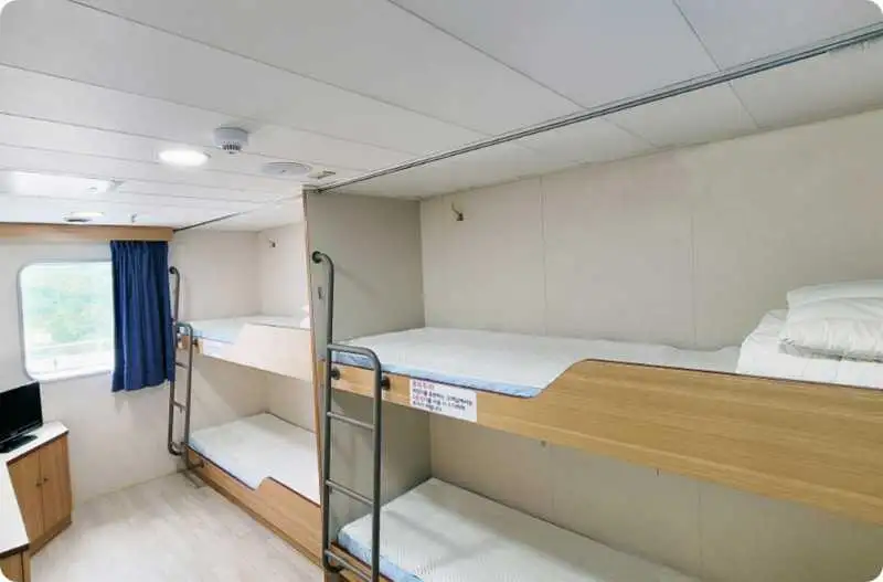 Reefer ship for sale
