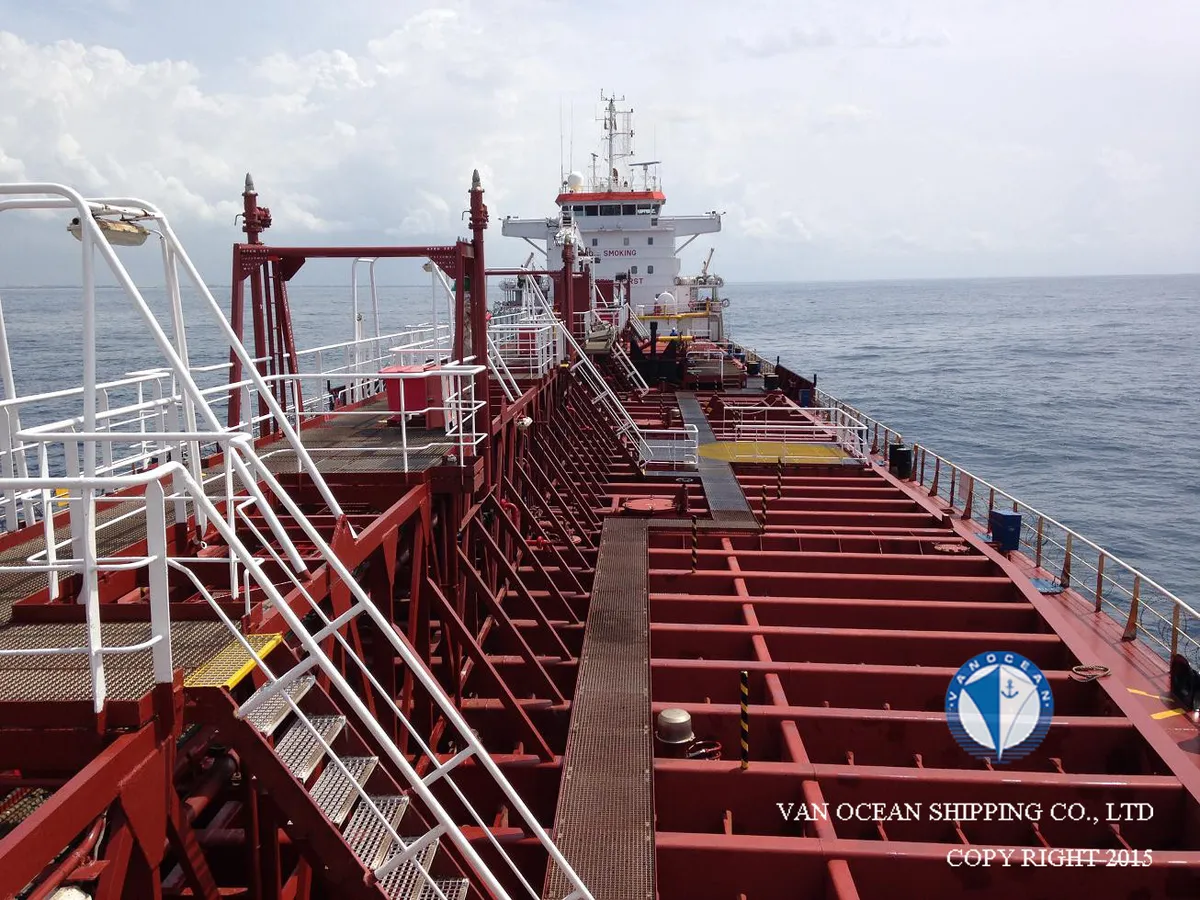 Oil/Chemical tanker for sale