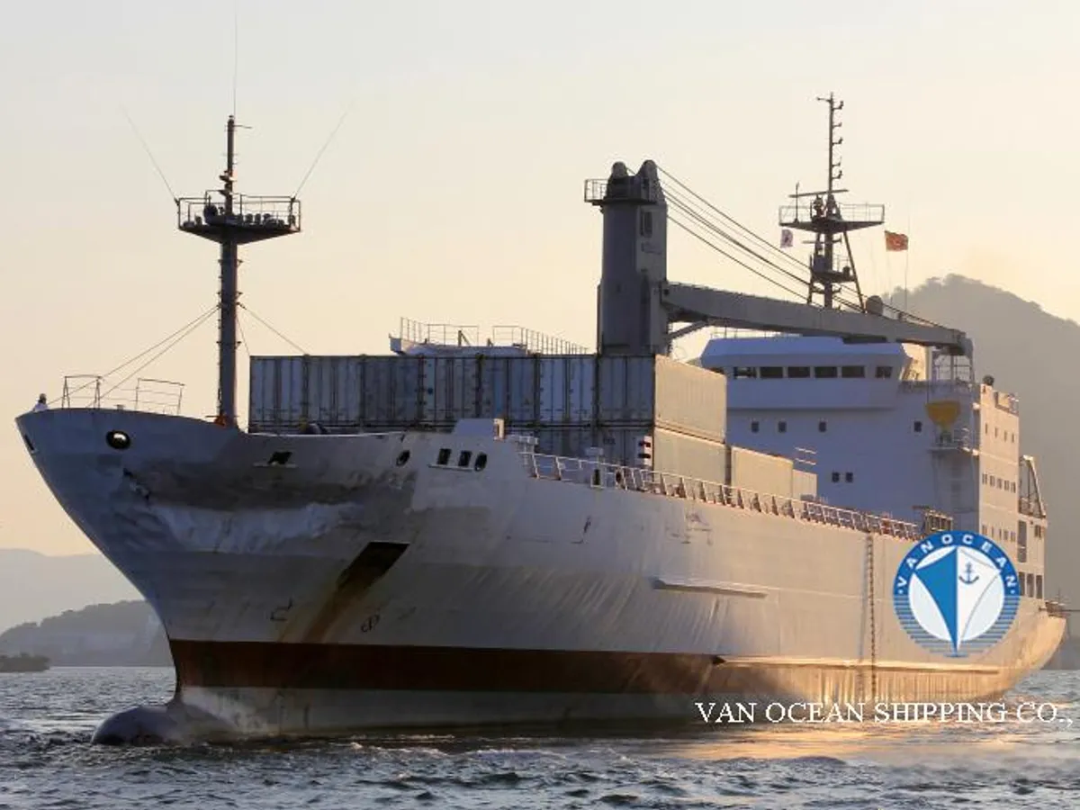 Reefer ship for sale