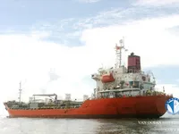 Oil/Chemical tanker for sale