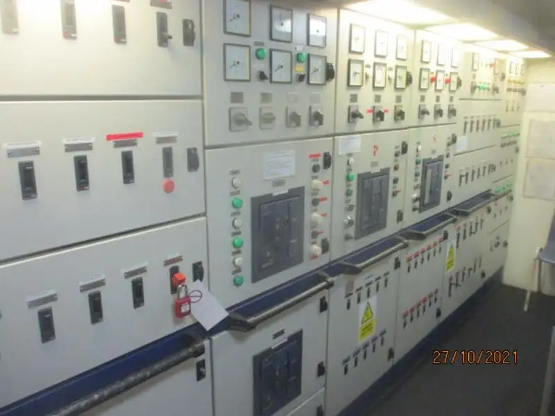 Reefer ship for sale