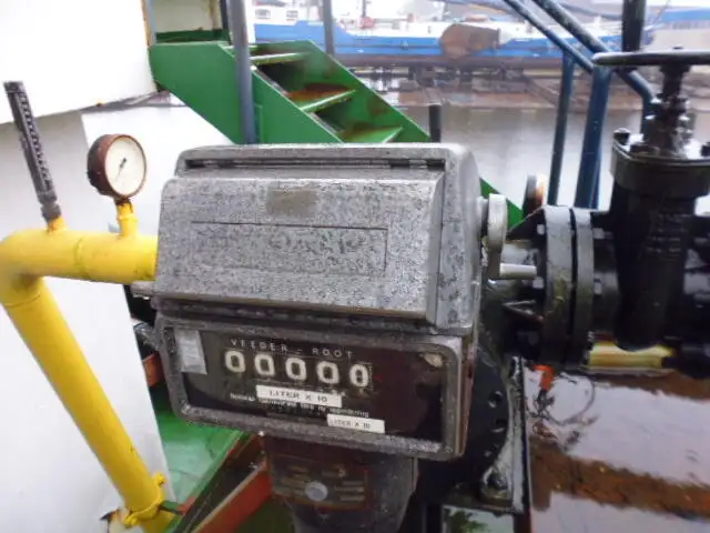 Oil/Chemical tanker for sale