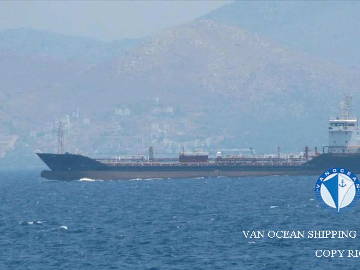 Oil/Chemical tanker for sale