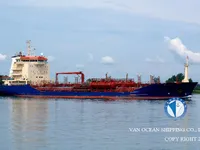 Oil/Chemical tanker for sale