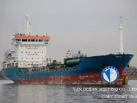Oil/Chemical tanker for sale