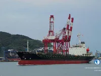 Oil/Chemical tanker for sale