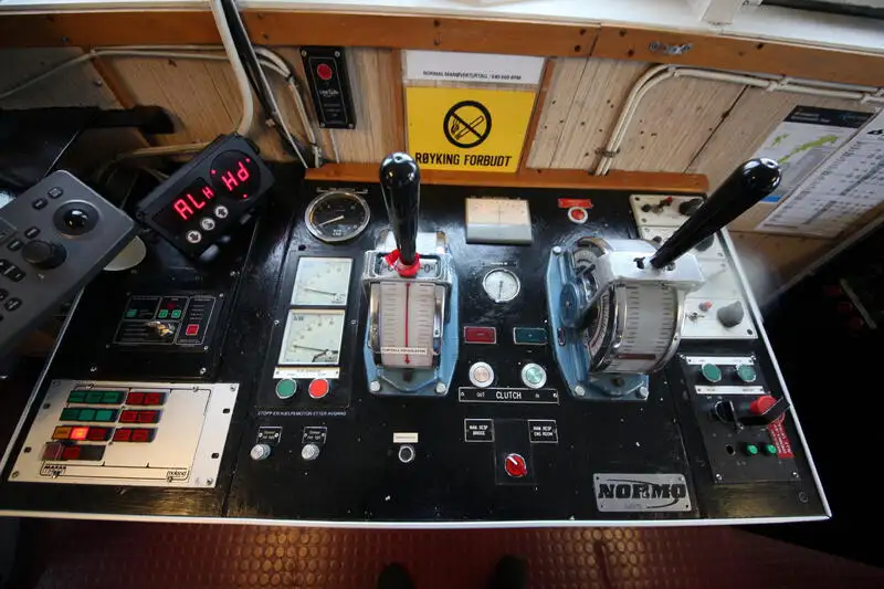 Bulk carrier for sale