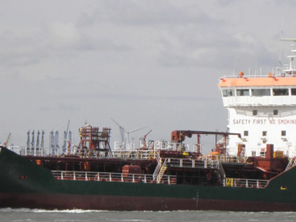 Oil/Chemical tanker for sale