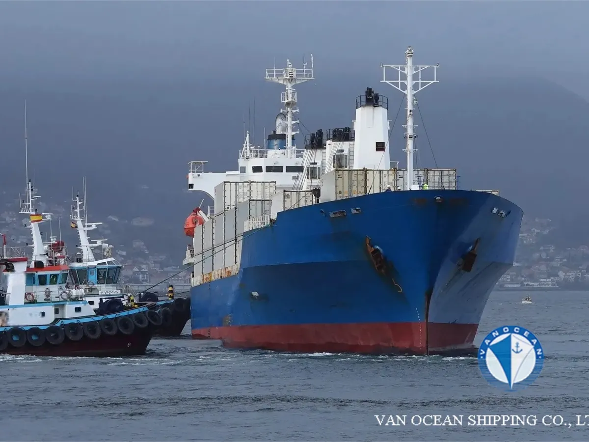 Reefer ship for sale