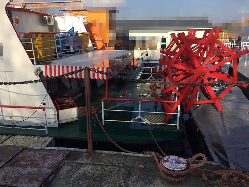 Container ship for sale